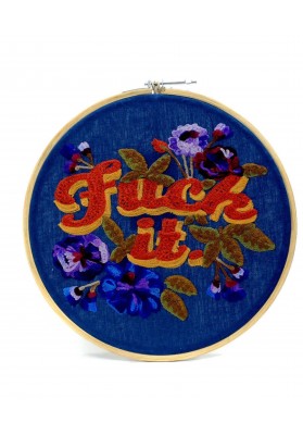 Tableau brodé coloris bleu