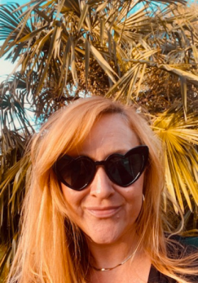 Lunettes de soleil coeur eighties noires