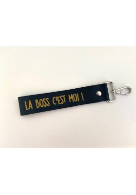 Porte-clés La boss c'est moi ! marque les vilaines filles